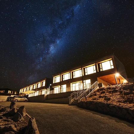 Galaxy Boutique Hotel Lake Tekapo Εξωτερικό φωτογραφία The Atacama Desert is one of the driest places on Earth.