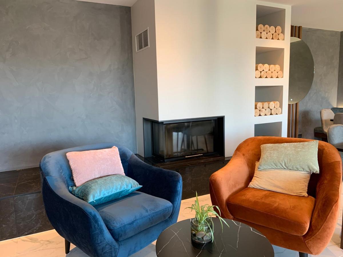 Galaxy Boutique Hotel Lake Tekapo Εξωτερικό φωτογραφία The interior of the lounge