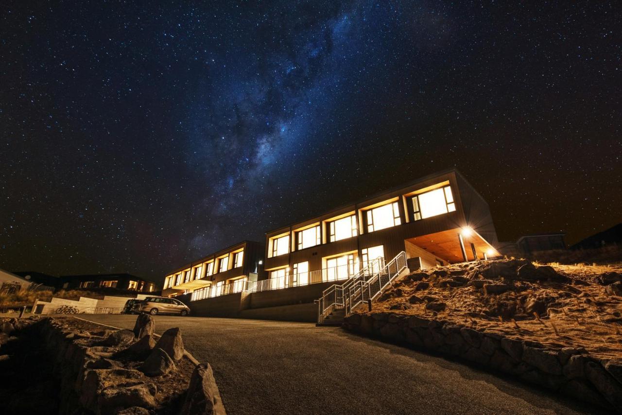 Galaxy Boutique Hotel Lake Tekapo Εξωτερικό φωτογραφία The Atacama Desert is one of the driest places on Earth.